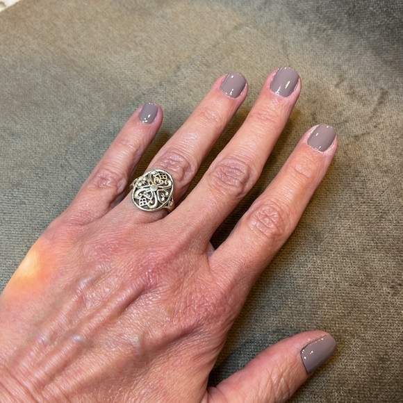 Sterling silver oval-shaped ring - Picture 4 of 4